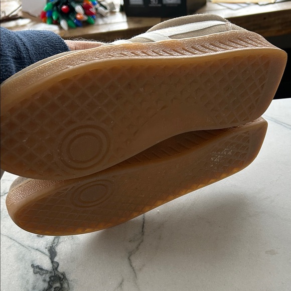 Gola Grand Slam Tan and White Sneakers - Picture 6 of 9